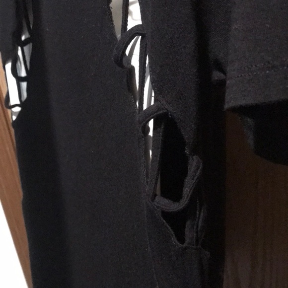 BKE L Black Cut Out Tshirt Lots Of Peekaboo! - Picture 7 of 13